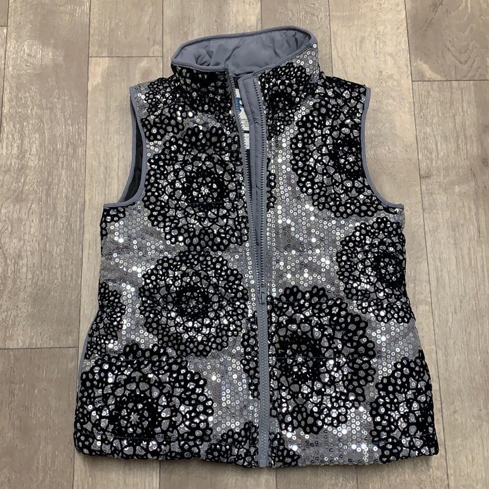 Girls Aeropostale Floral Design Vest